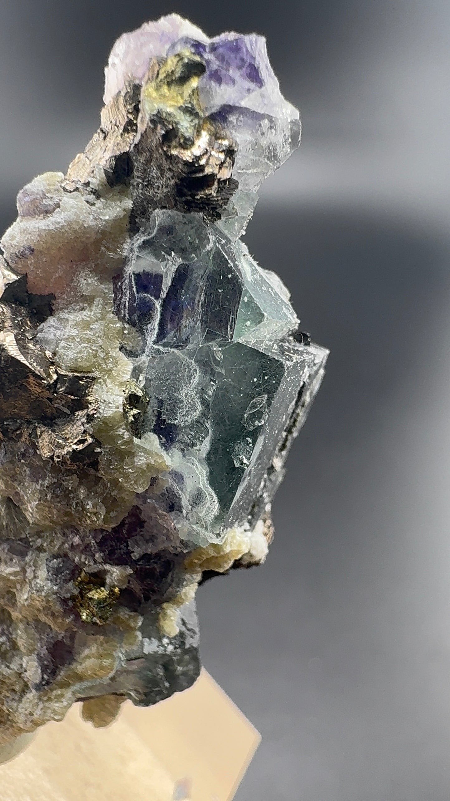 Yindu Fluorite Formation (B20)