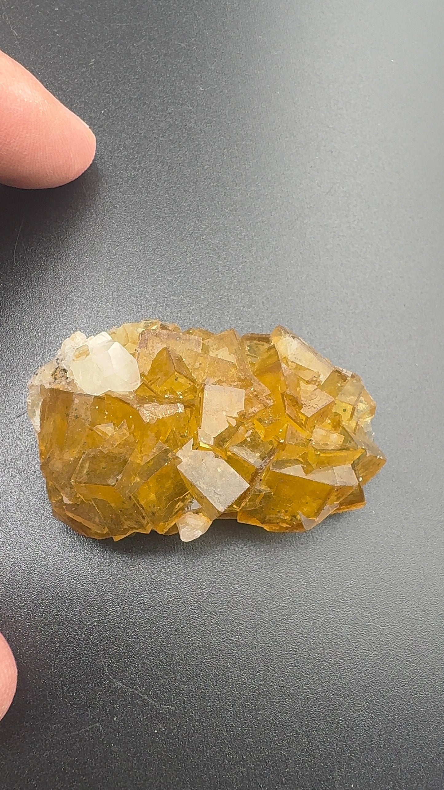Yellow Fluorite from Spain (SF4)