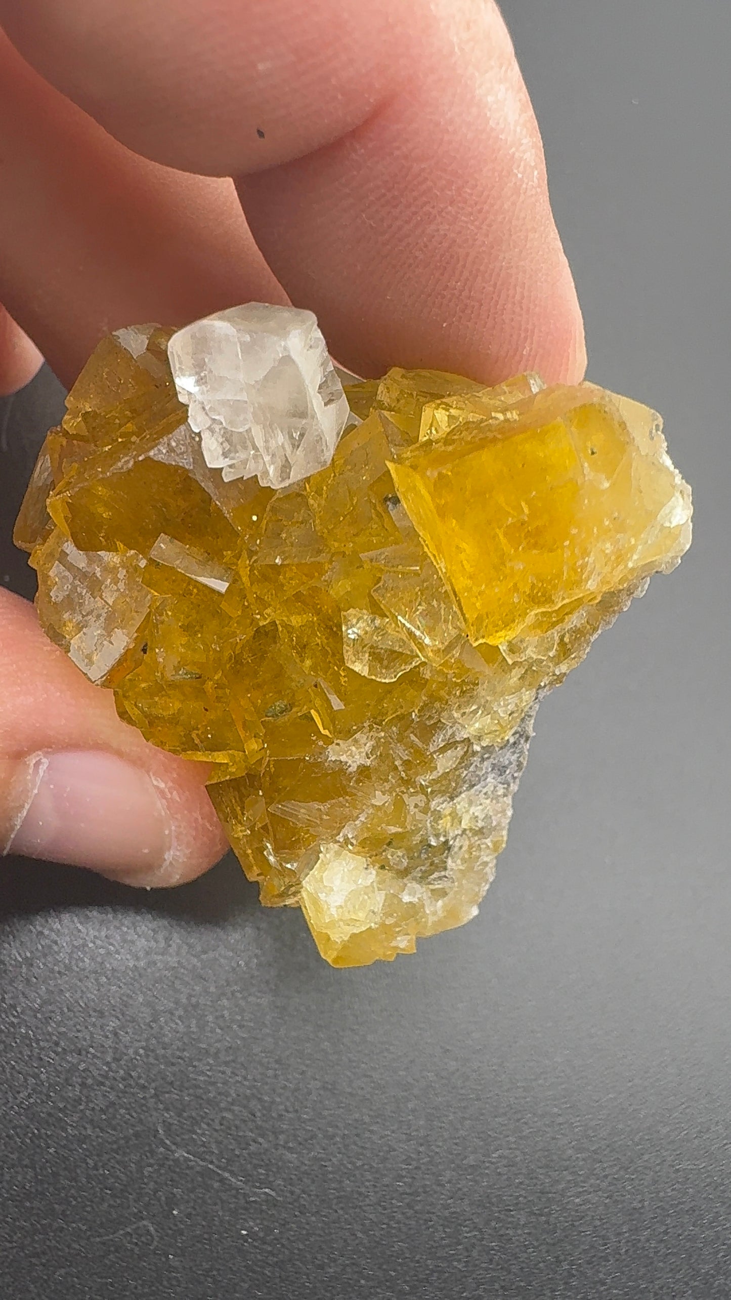 Yellow Fluorite from Spain (SF6)