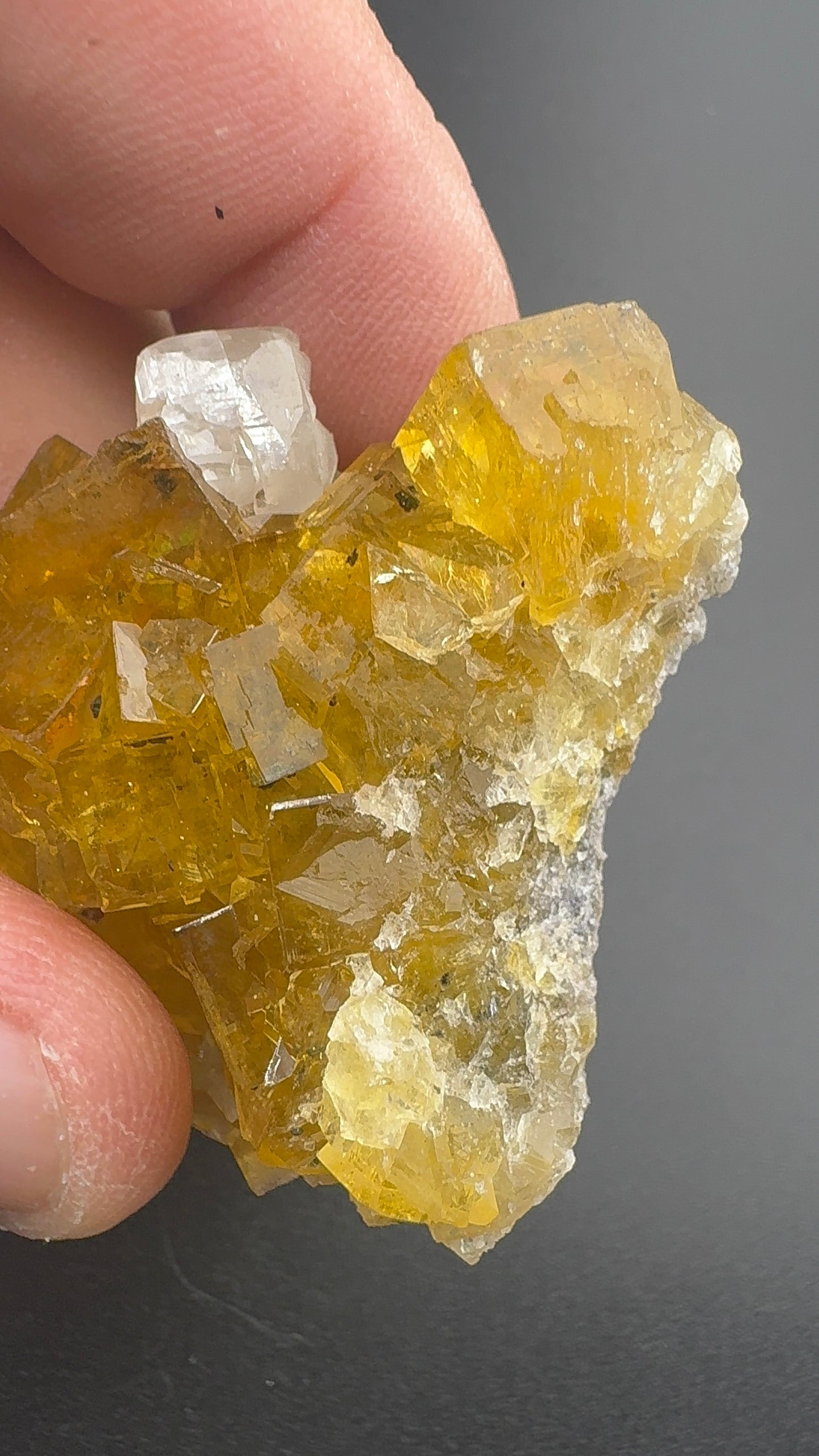 Yellow Fluorite from Spain (SF6)