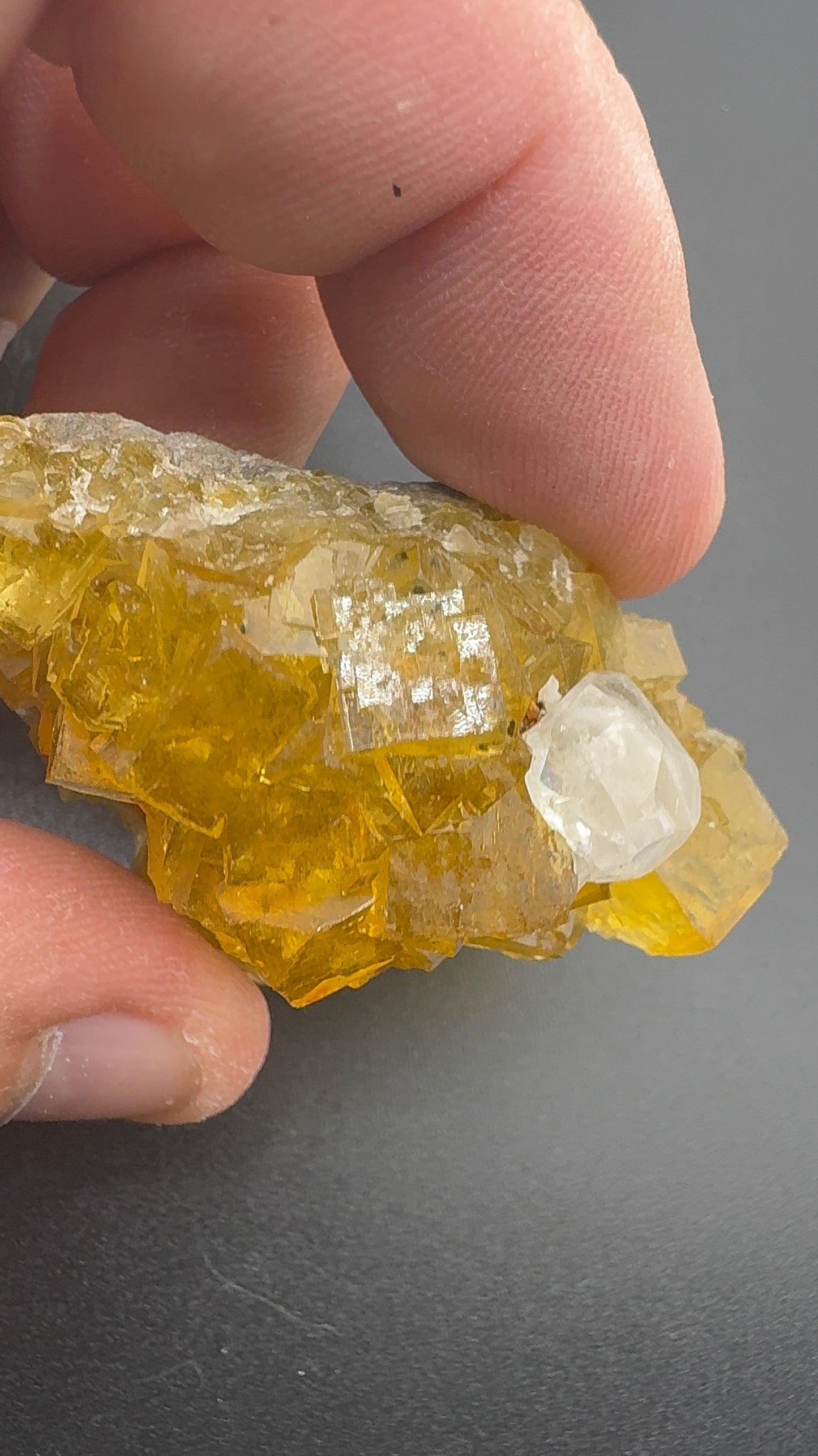 Yellow Fluorite from Spain (SF6)