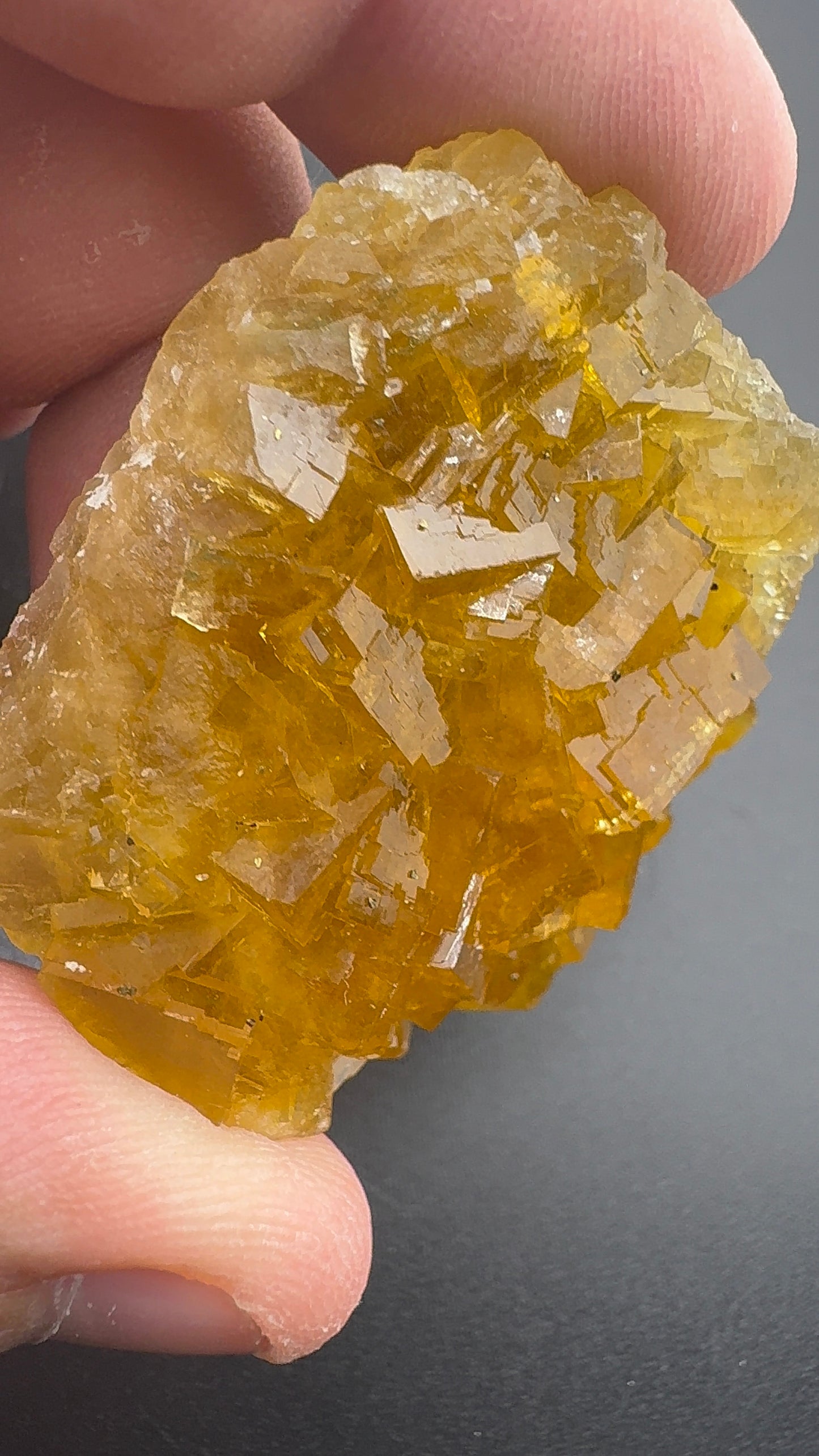 Yellow Fluorite from Spain (SF8)
