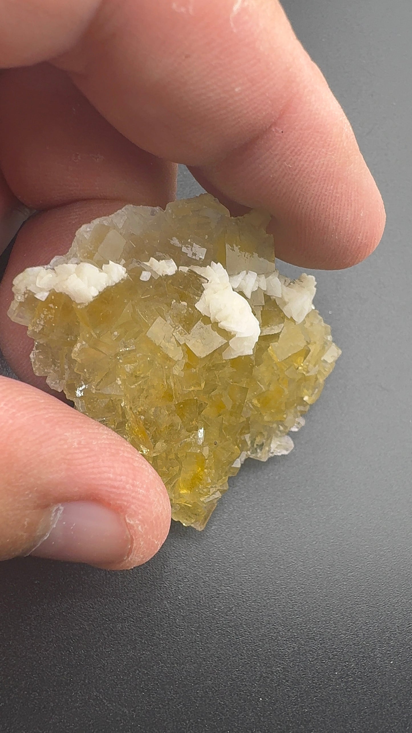 Yellow Fluorite from Spain (SF12)