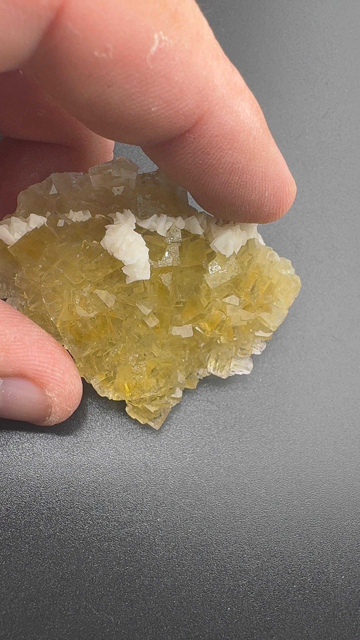 Yellow Fluorite from Spain (SF12)