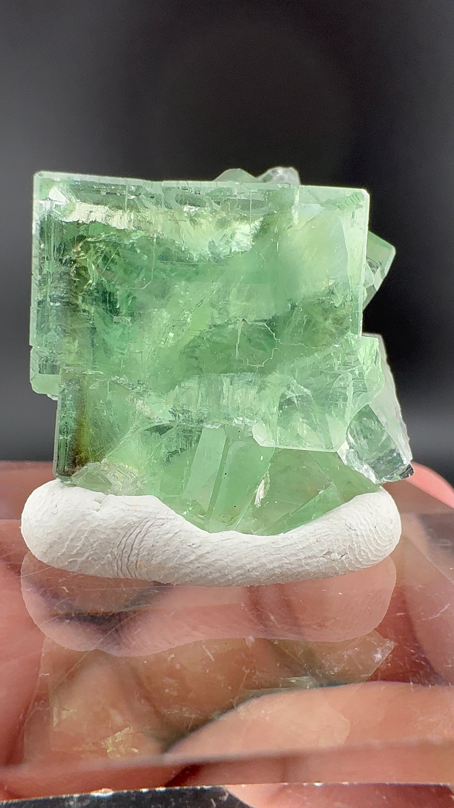 Green Apple Fluorite (B4)