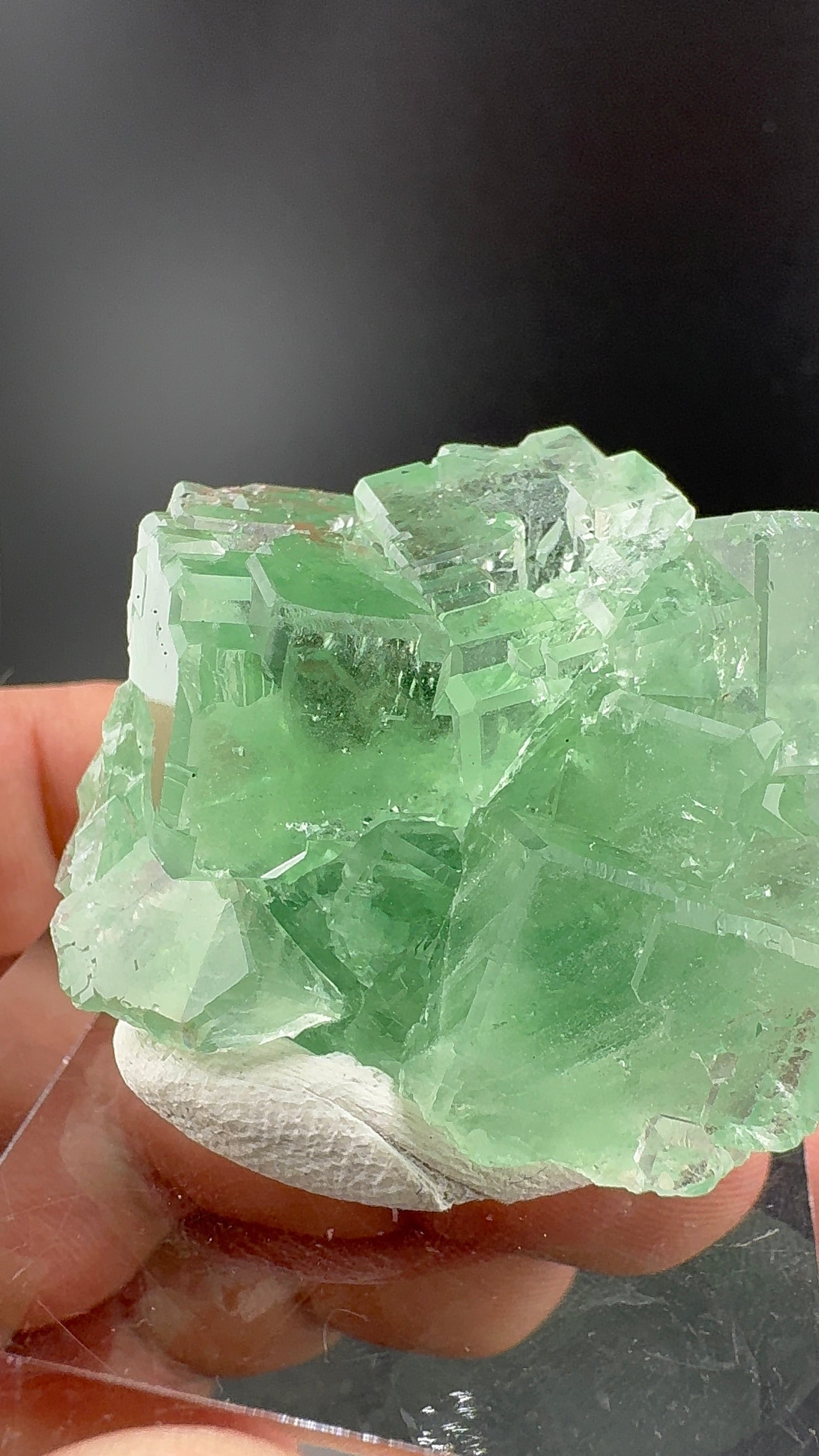 Green Apple Fluorite (B7)