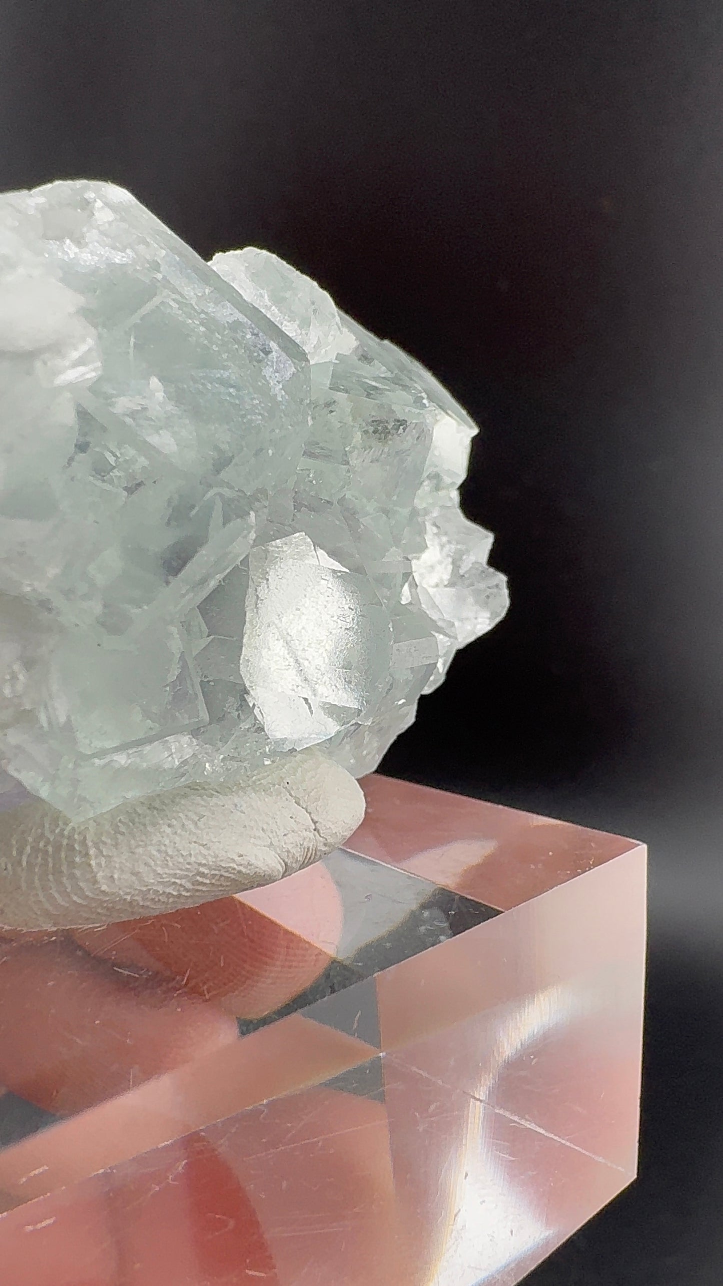 Transparent Light Blue Fluorite (B14)