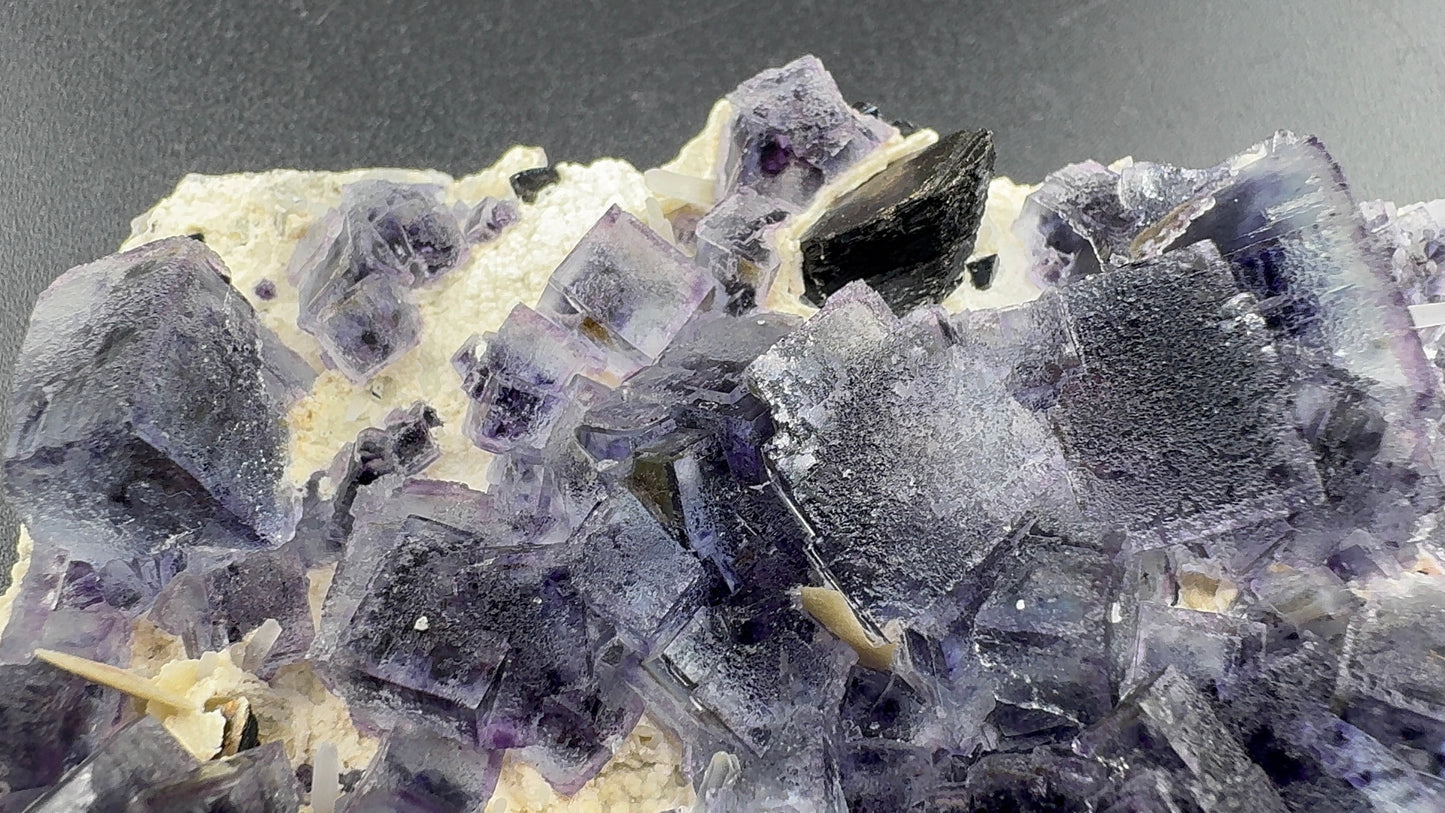 Purple Phantom Fluorite Formation( S14)