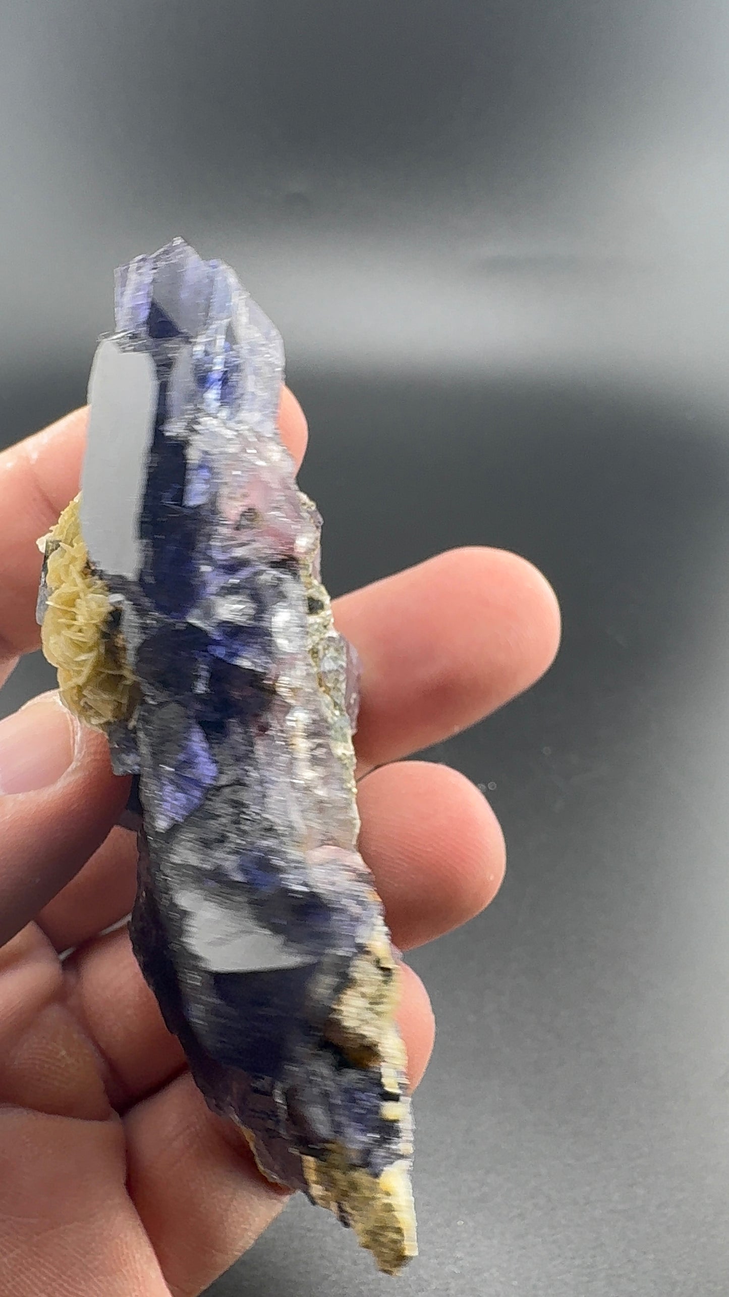 Yindu Purple Fluorite Formation (S32)