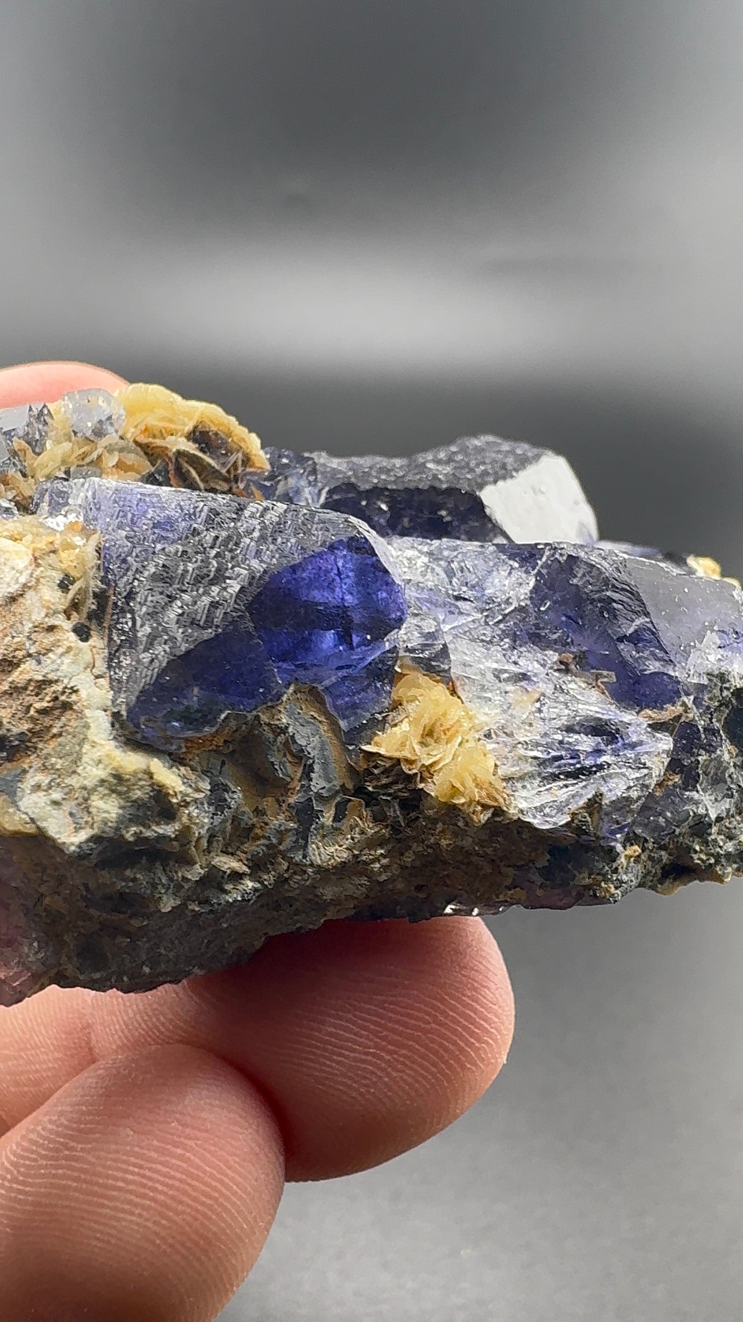 Yindu Purple Fluorite Formation (S32)