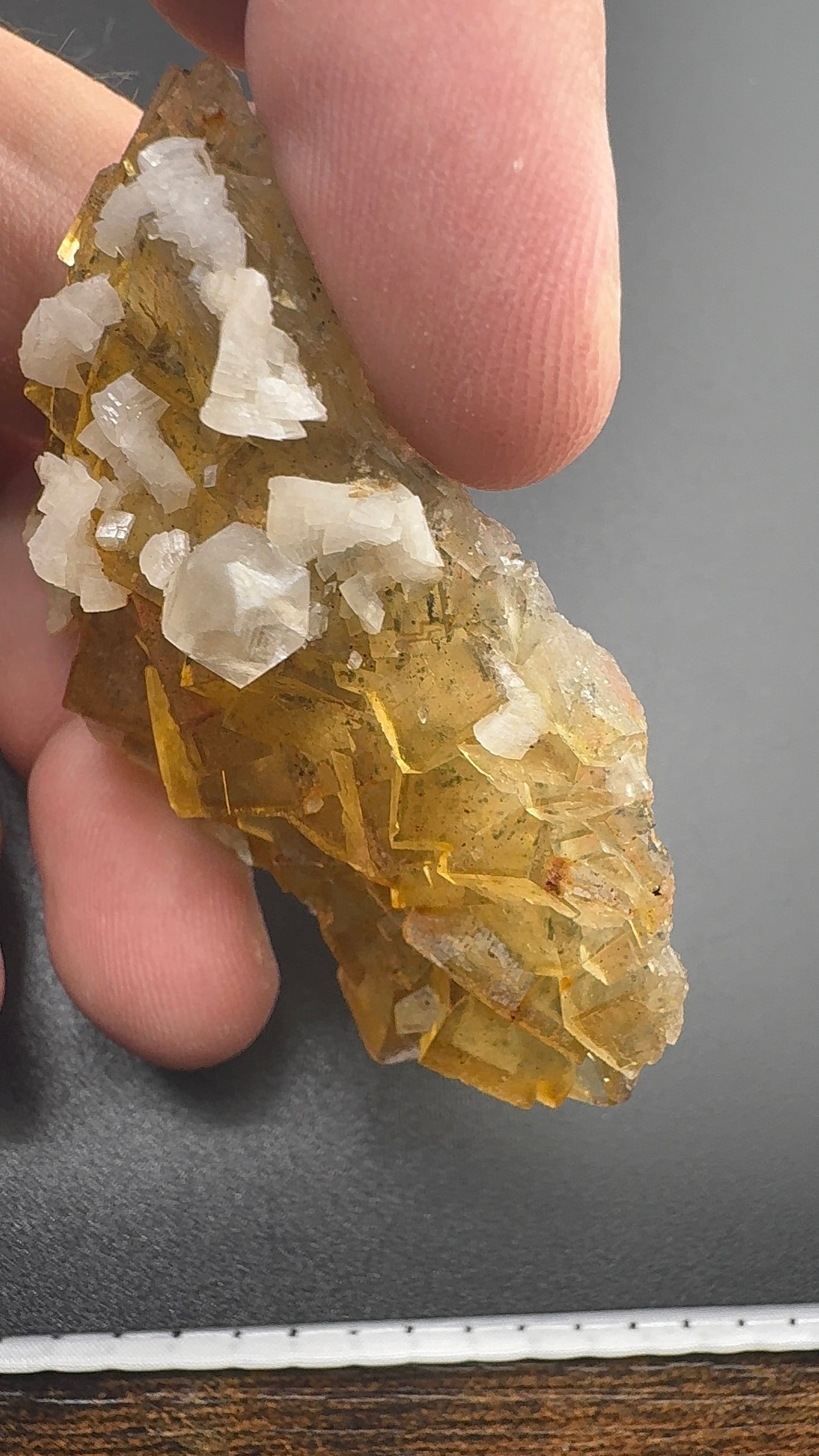 Yellow Fluorite from Spain (SF2)