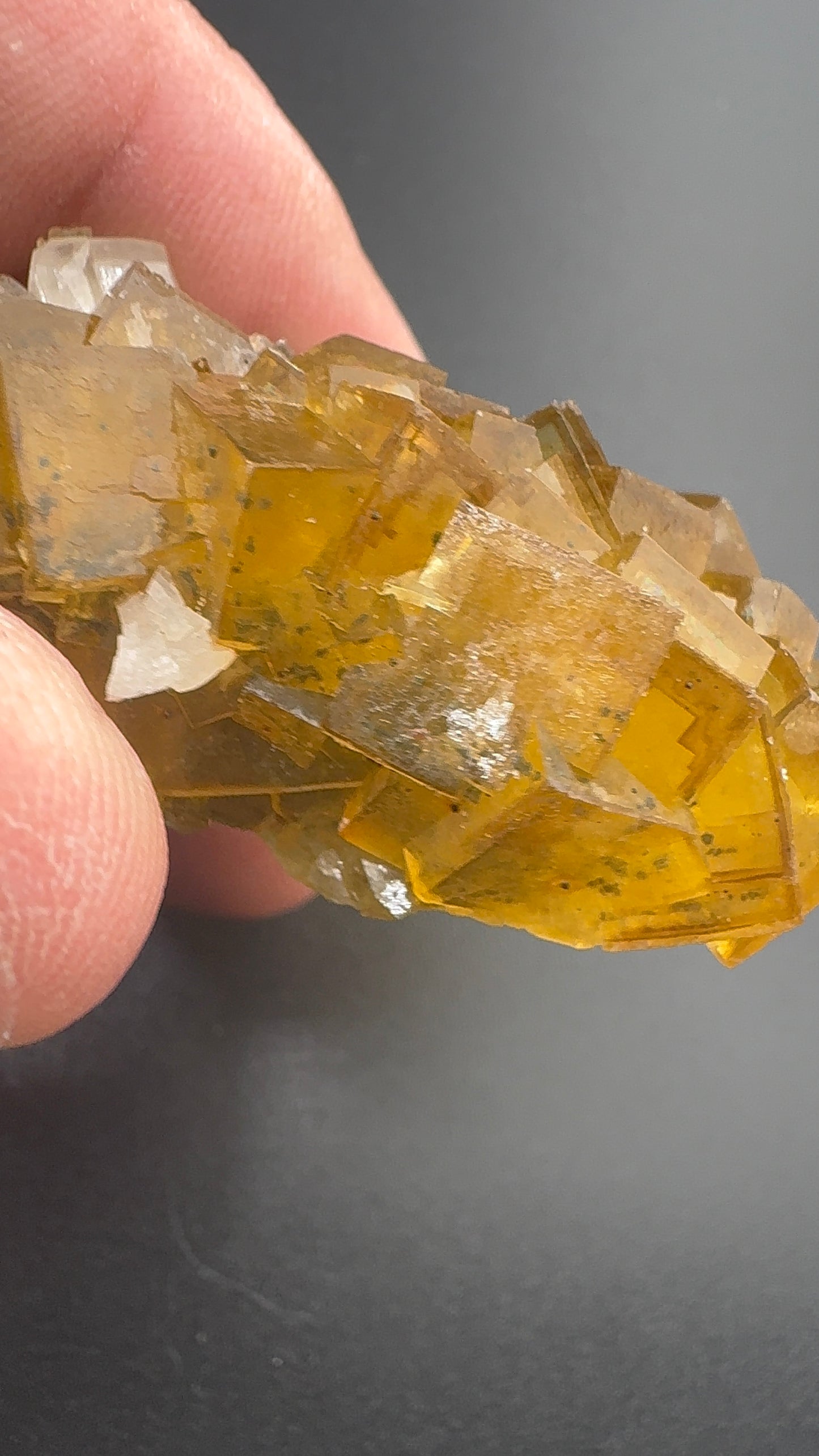 Yellow Fluorite from Spain (SF4)