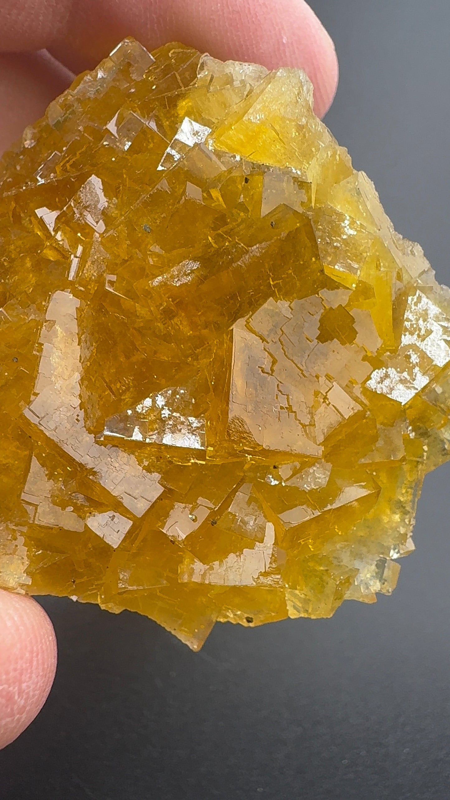 Yellow Fluorite from Spain (SF8)