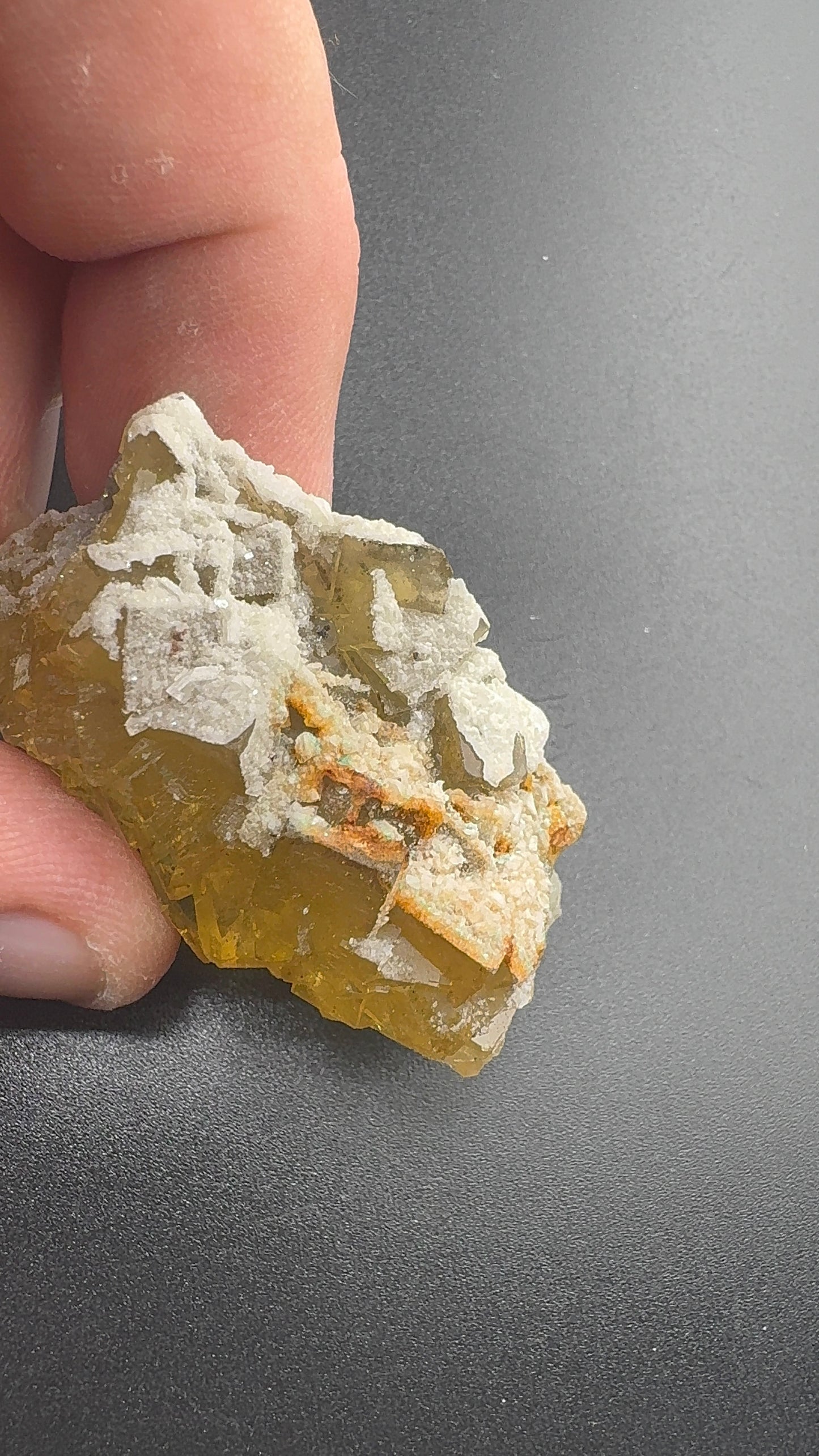 Yellow Fluorite from Spain (SF11)